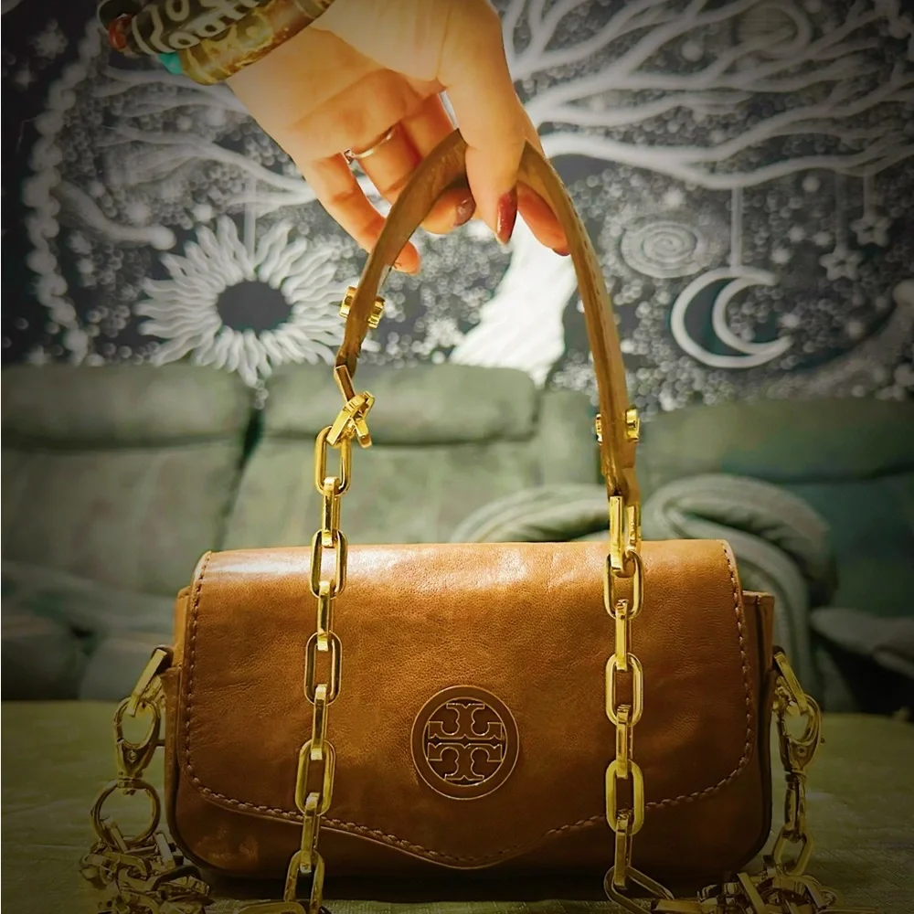 Vintage Tory Burch Brown leather Crossbody Bag with Gold Chain - Picture 4 of 14